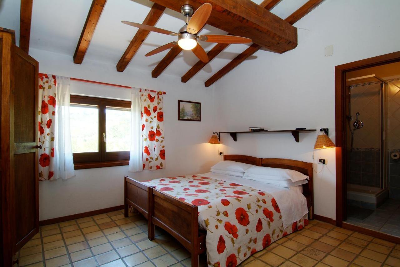 Agriturismo Il Portico Penne Luaran gambar