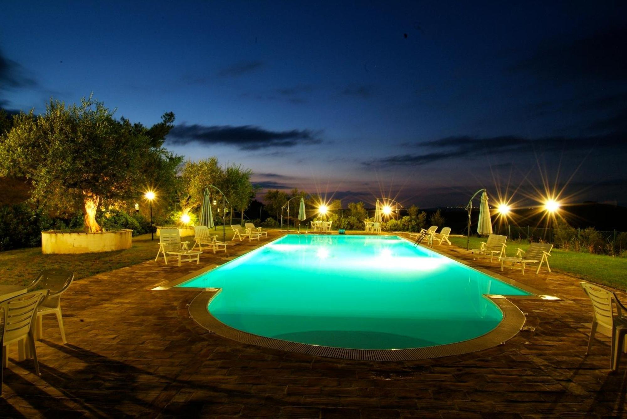 Agriturismo Il Portico Penne Luaran gambar